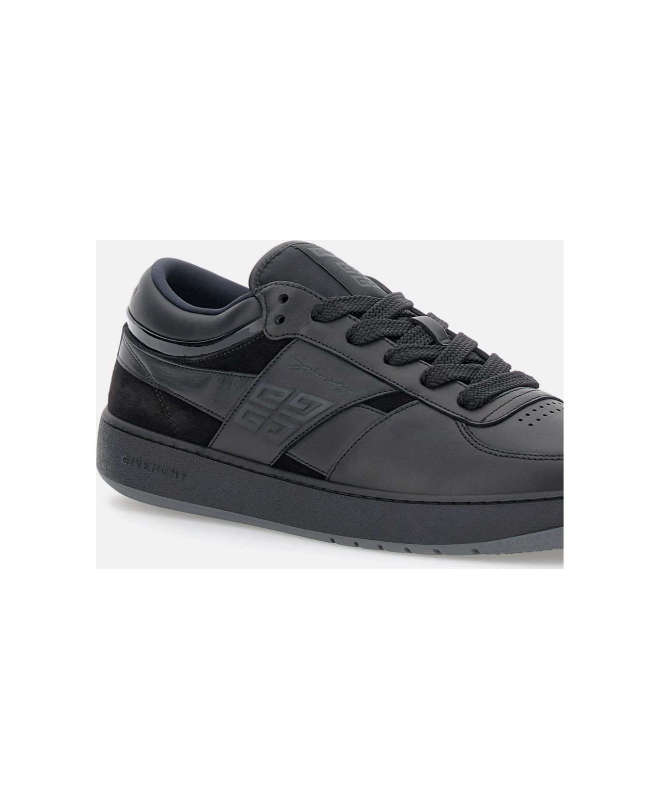 Sneaker - 3