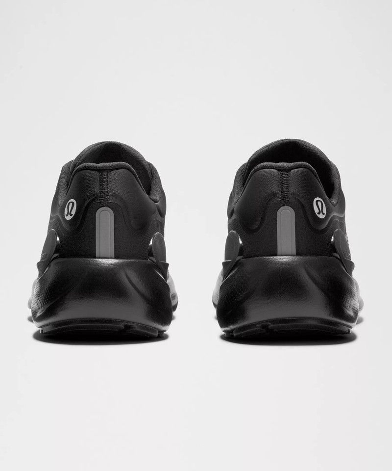 Men's Beyondfeel Waterproof Running Shoe 6