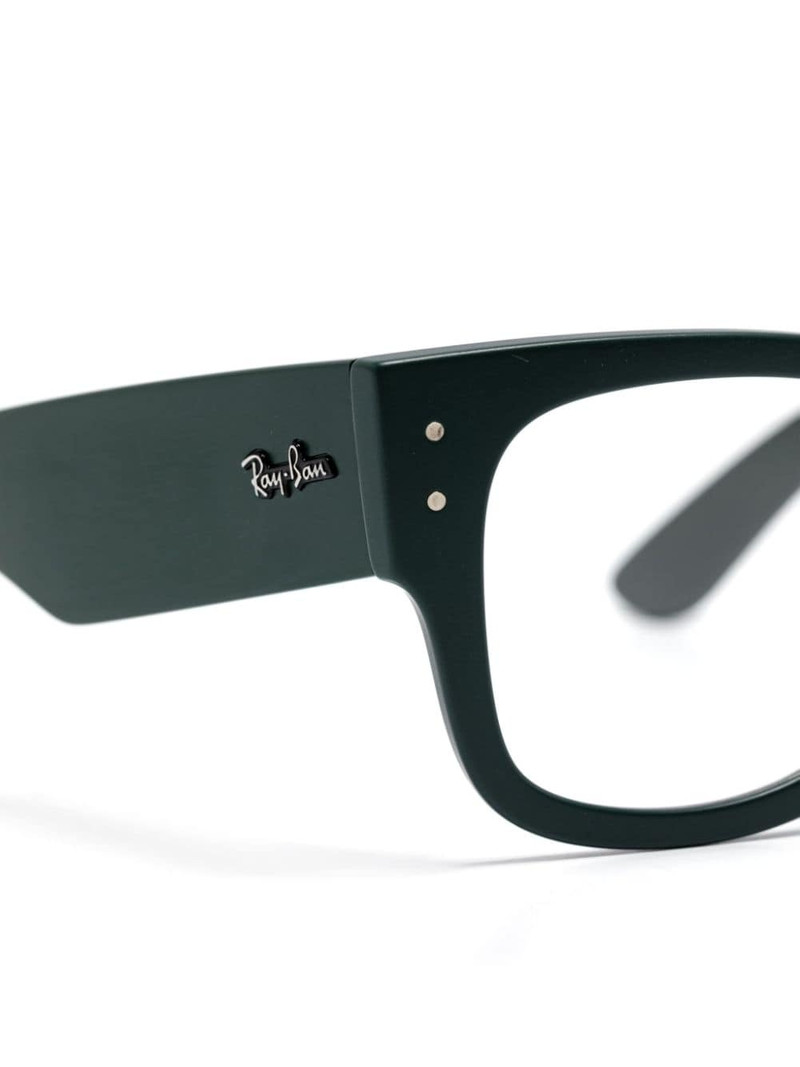 wayfarer-frame glasses 3