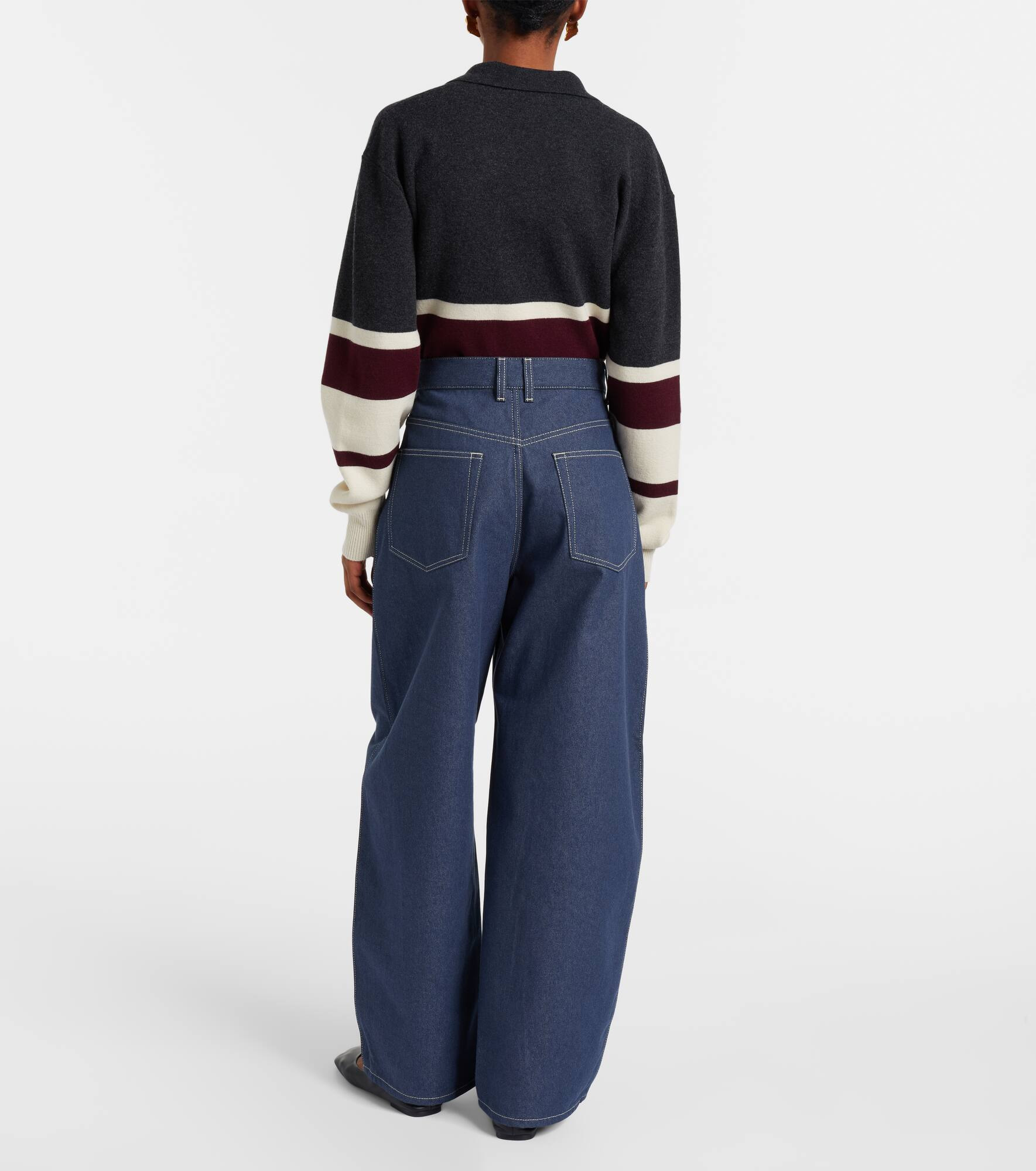 High-rise barrel-leg jeans - 3