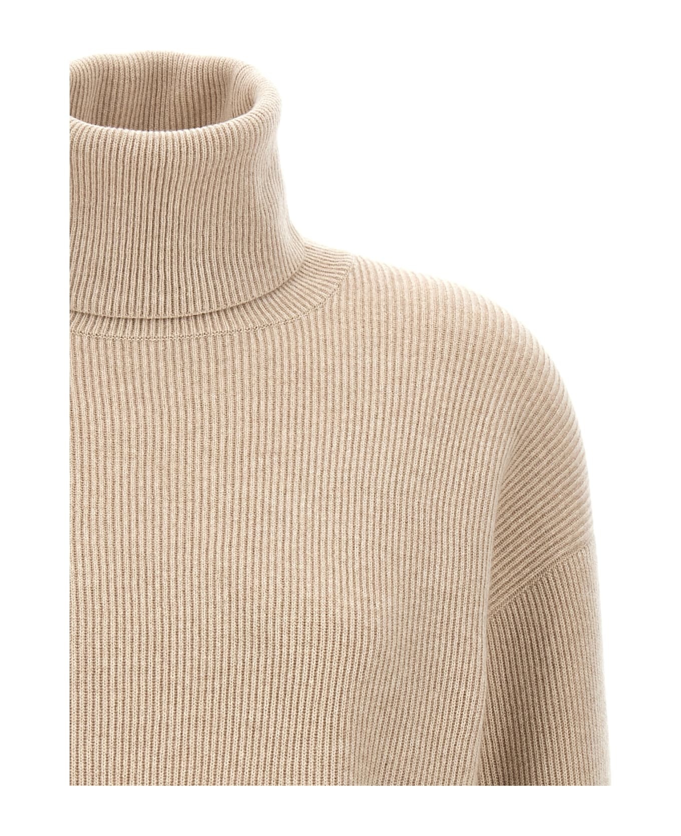 Ribbed Sweater - 3