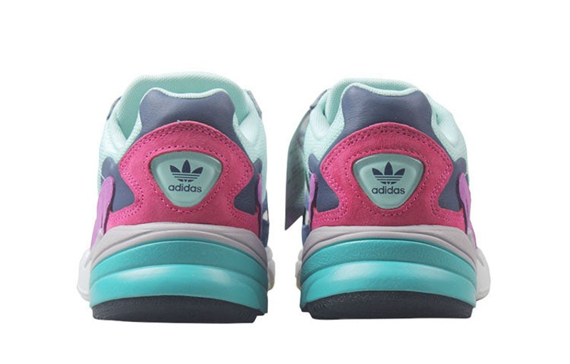 (WMNS) adidas 팔콘 'Clear Mint' BB9175 3