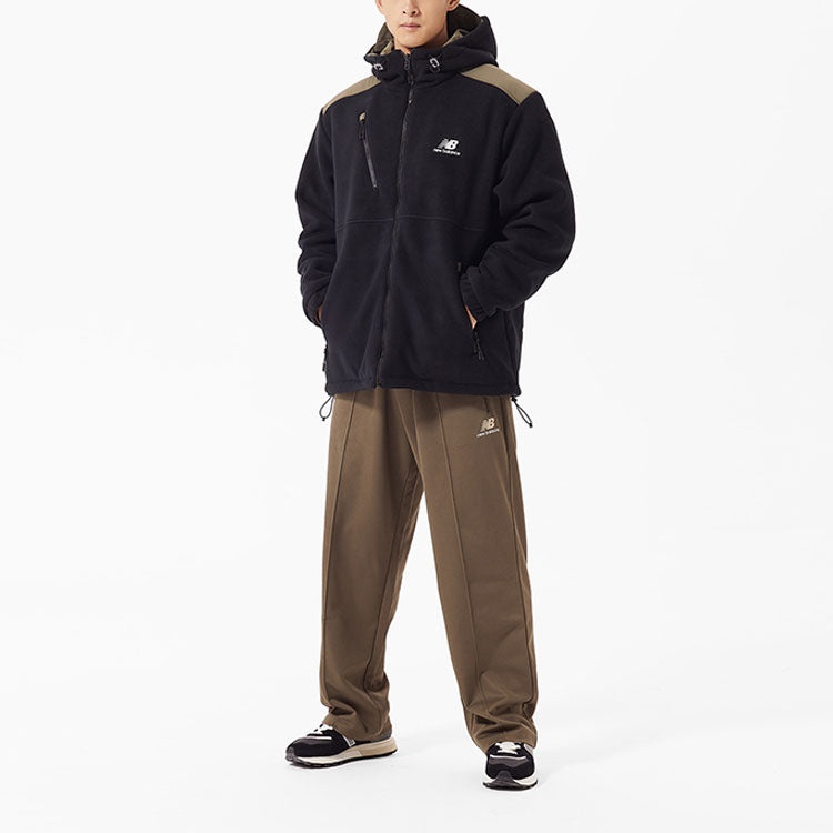 New Balance Logo Reversible Jacket 'Black' AMJ23317-BK - 3