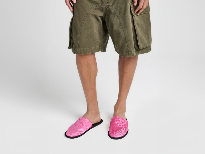 JW Anderson MENS CLOSE TOE SLIDES IN CAMELLIA outlook