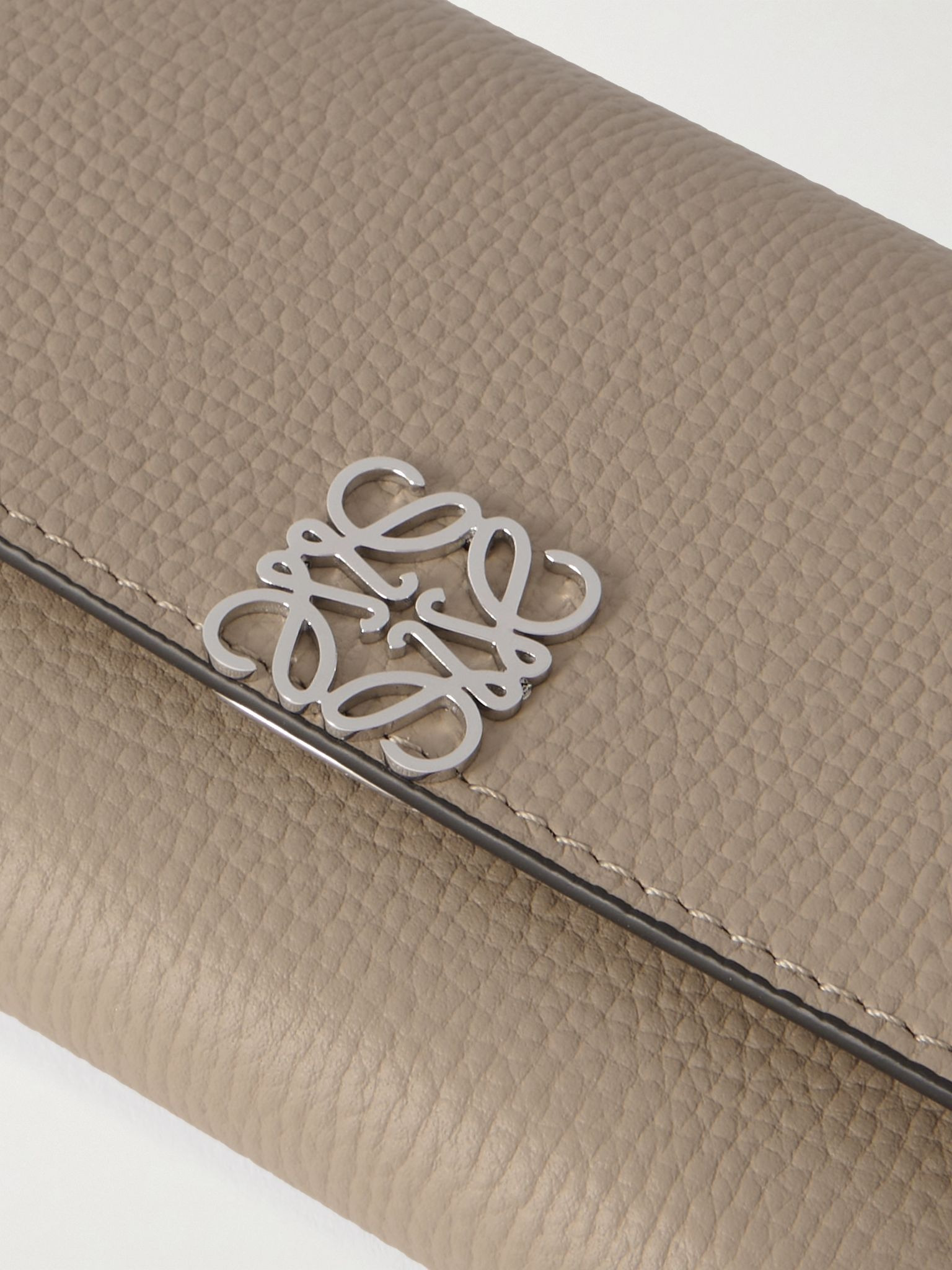 Anagram textured-leather wallet Sand - 4