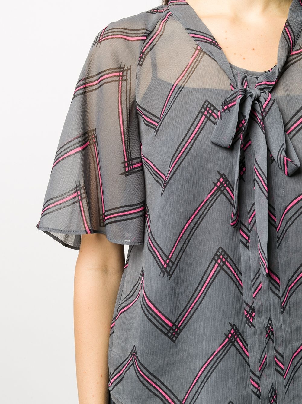 tie-front zigzag blouse - 5