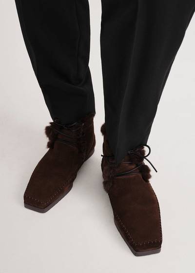 Totême The High top Shearling Moccasin saddle brown outlook