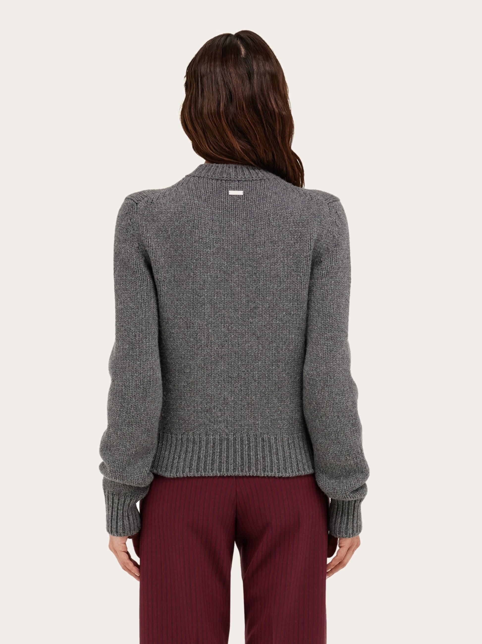 V-neck sweater with floral motif - 3
