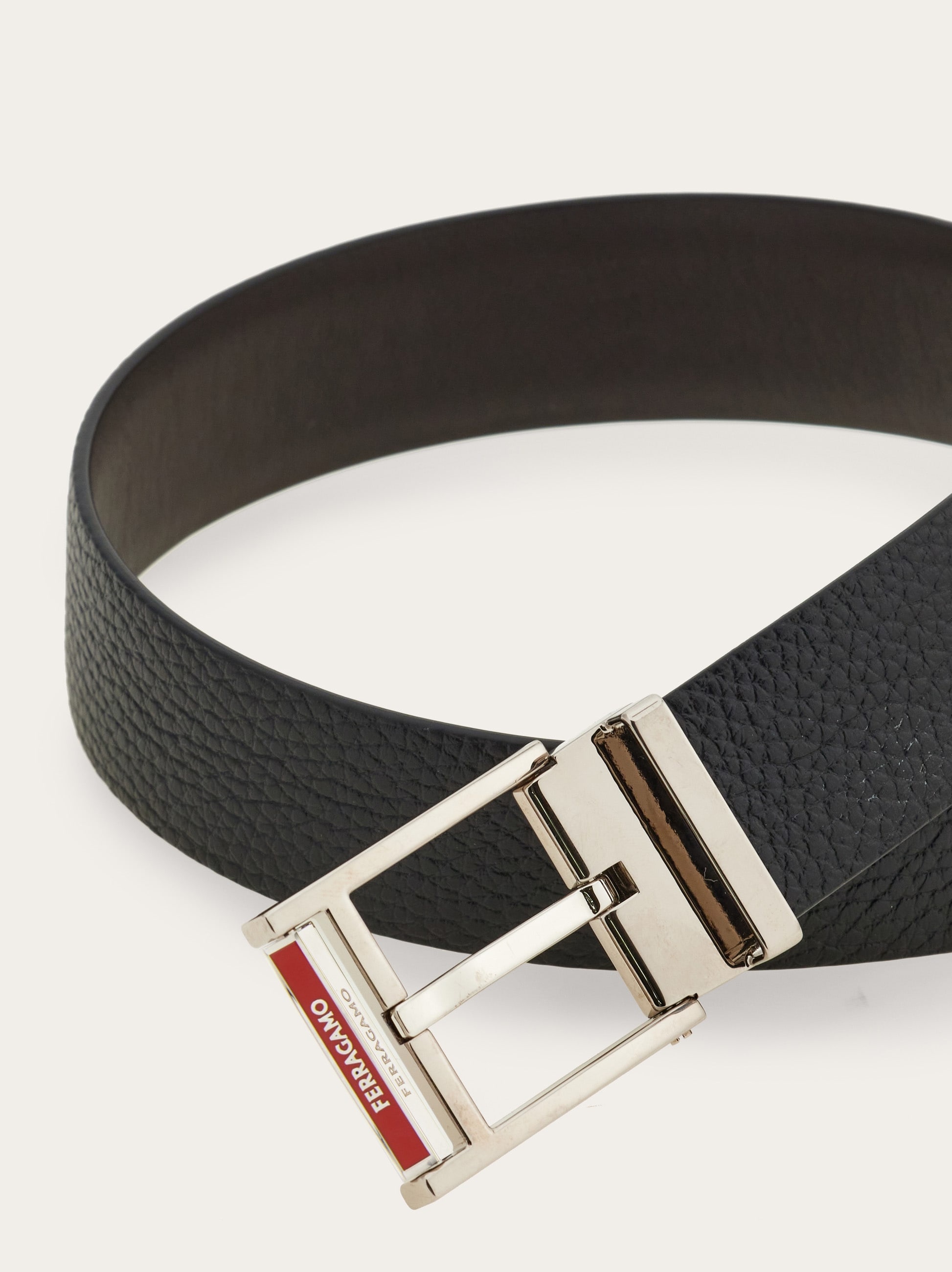 Reversible and adjustable belt - 5