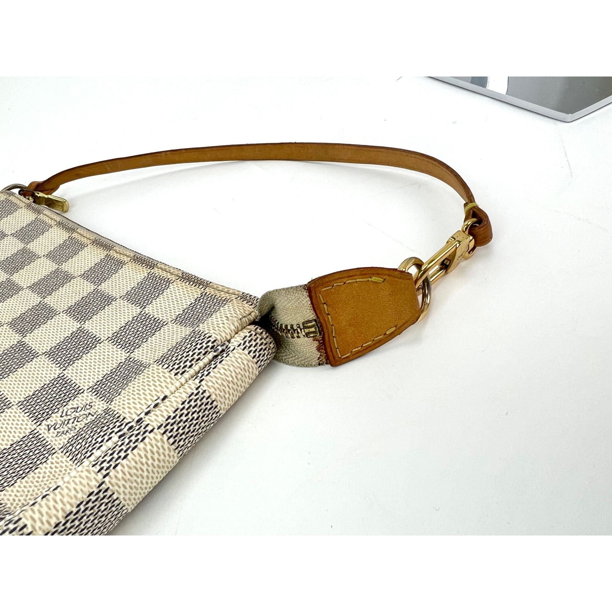 Louis Vuitton Pochette Accessories White  Damier Azur Bag - 12