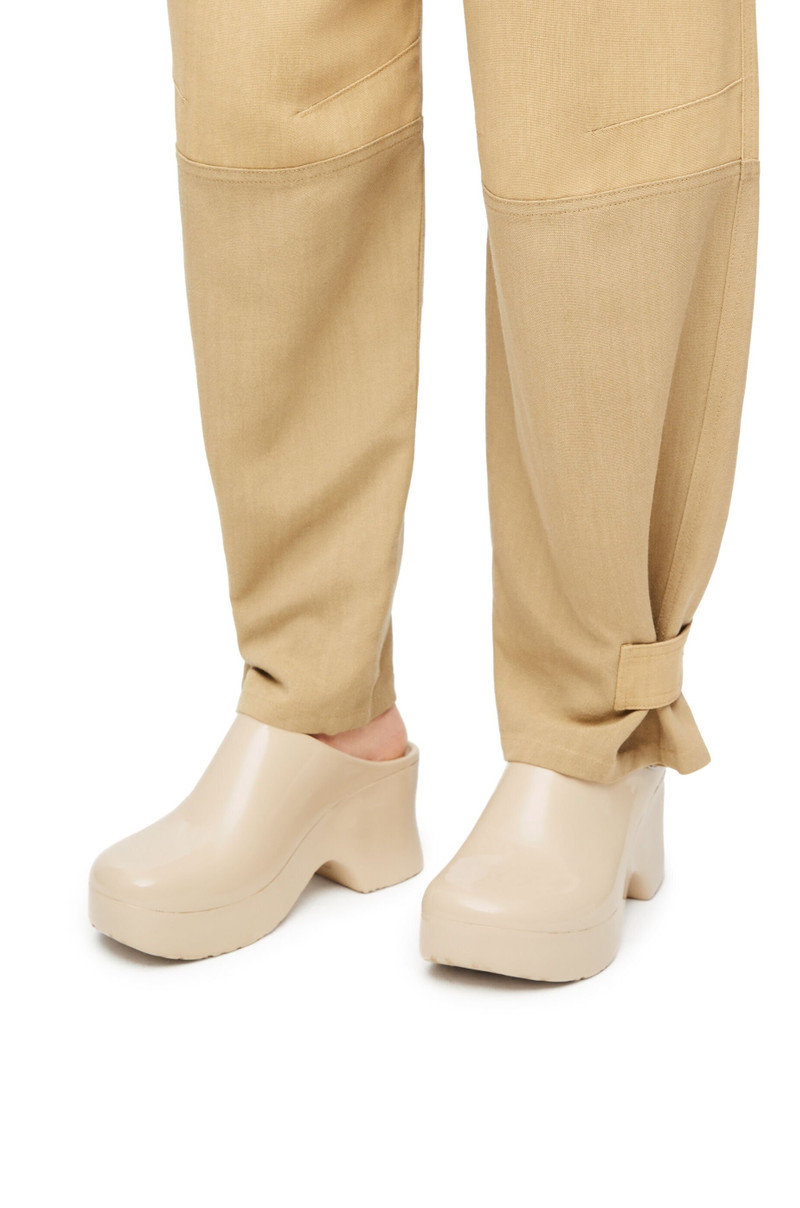 Loewe Foam clog in light foam rubber outlook