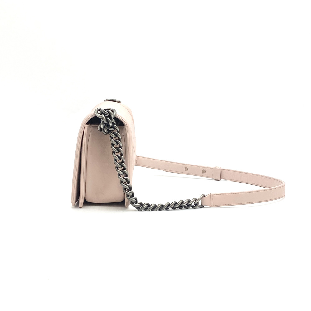 Chanel No.23 Pink Boy Bag Medium - 4