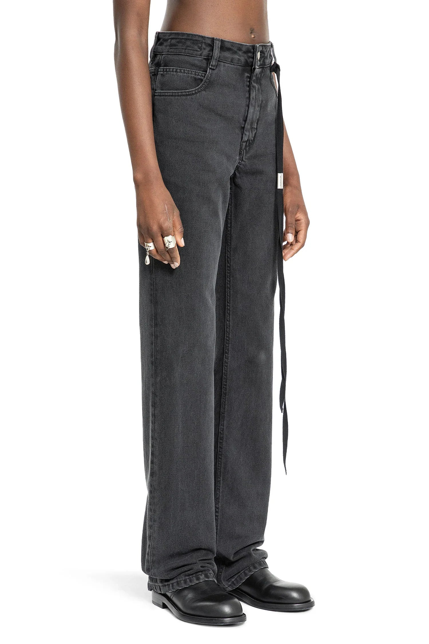 Ona-5-Pocket-Flared-Slim-Jeans - 2