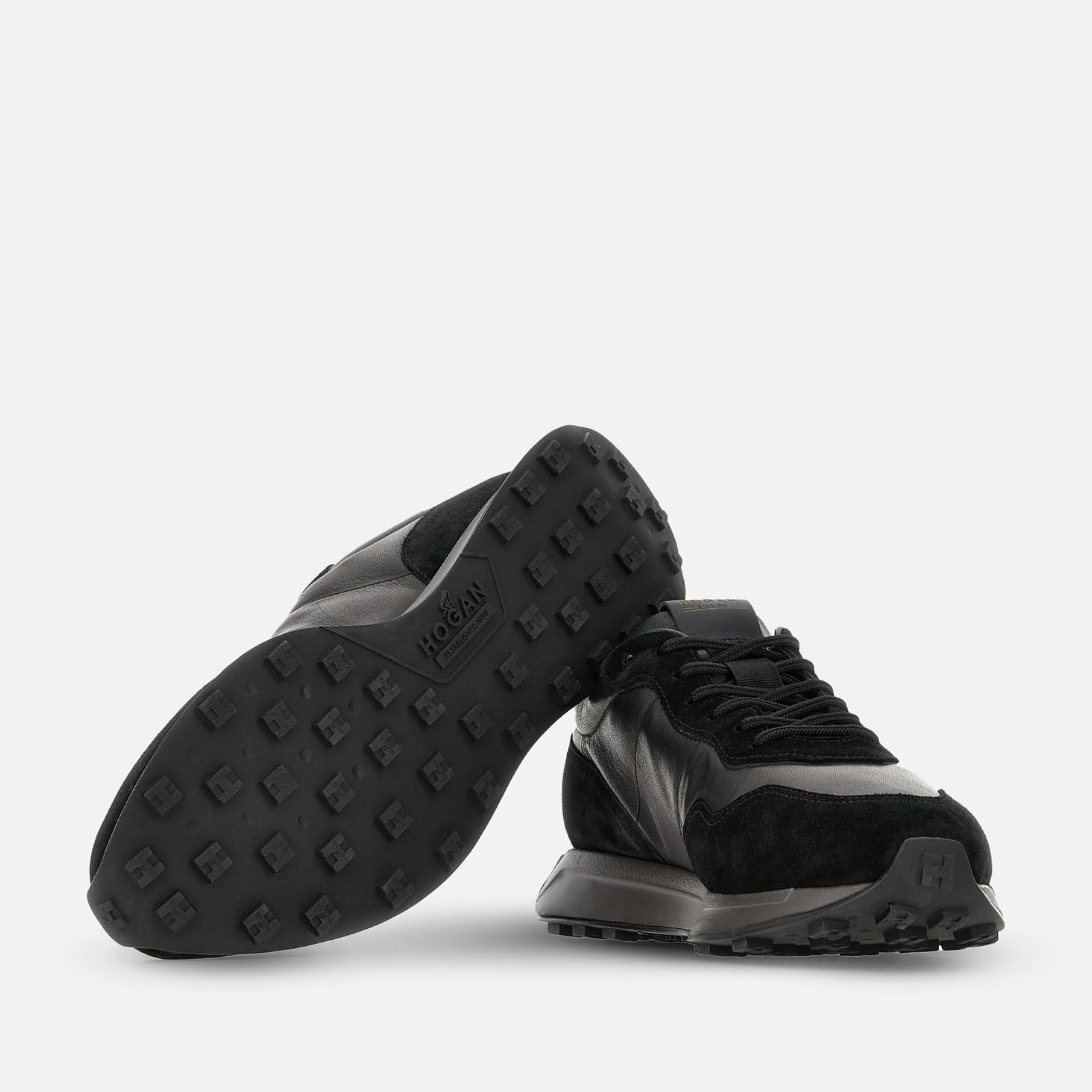 【送料&関税込】Sneakers Hogan H667 Black Sneakers Hogan H-Stripes BLACK for Man HXM6450FC60LE98B999