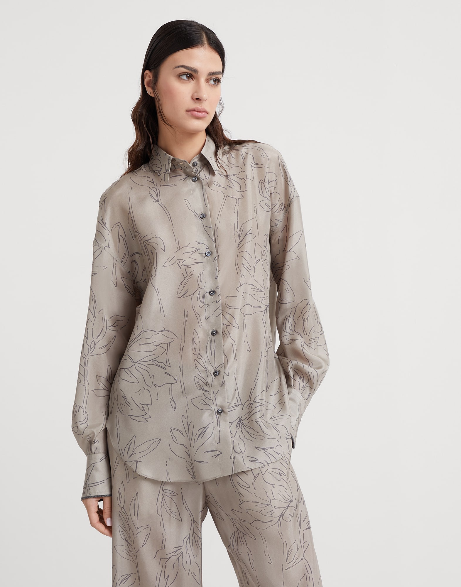 関税込み/BRUNELLO CUCINELLI シャイニーパイピング トップ Brunello Cucinelli Linen-Blend Shirt with Monili Cuffs