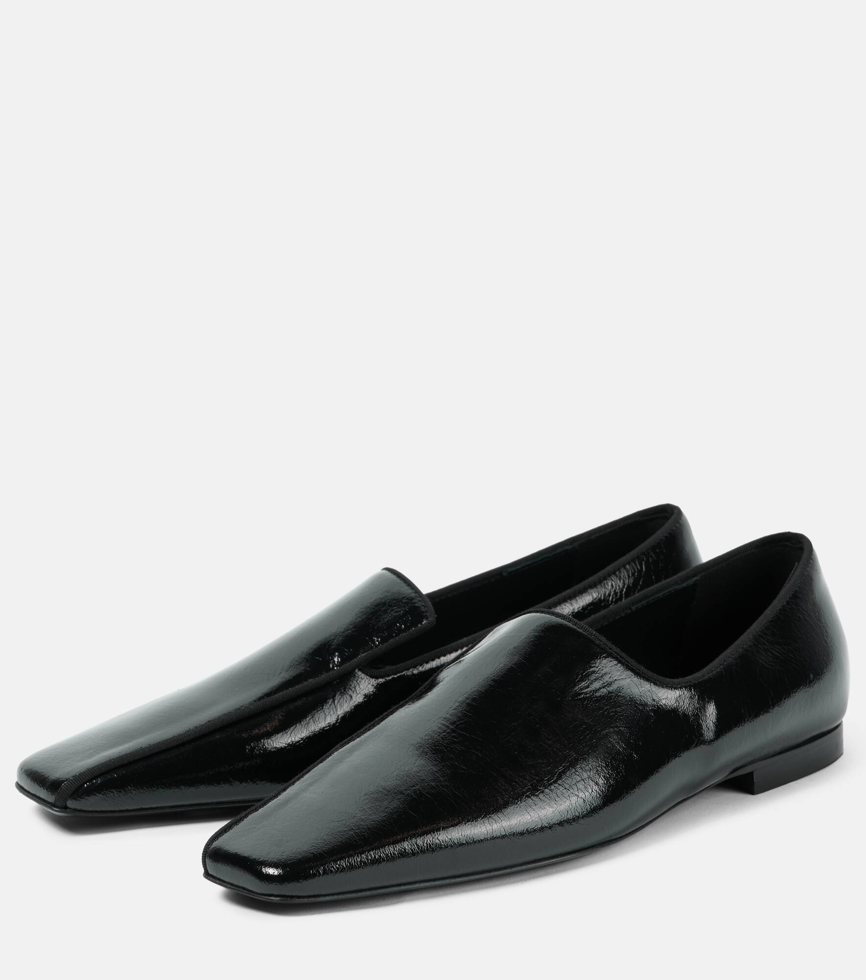 Crinkled leather loafers - 4