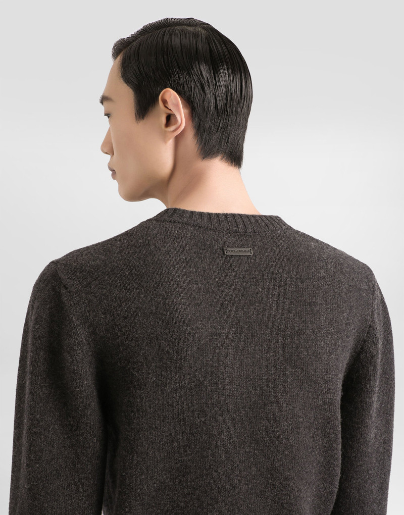 Wool pullover 5