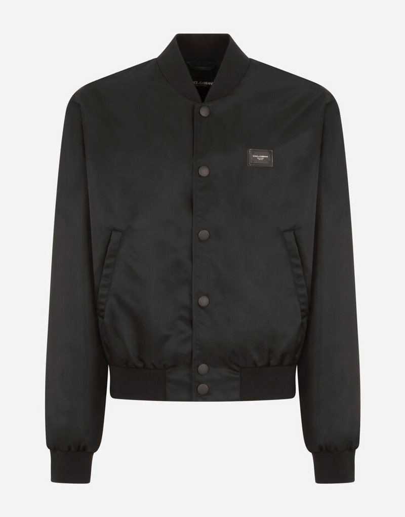 Nylon jacket with branded plate 4
