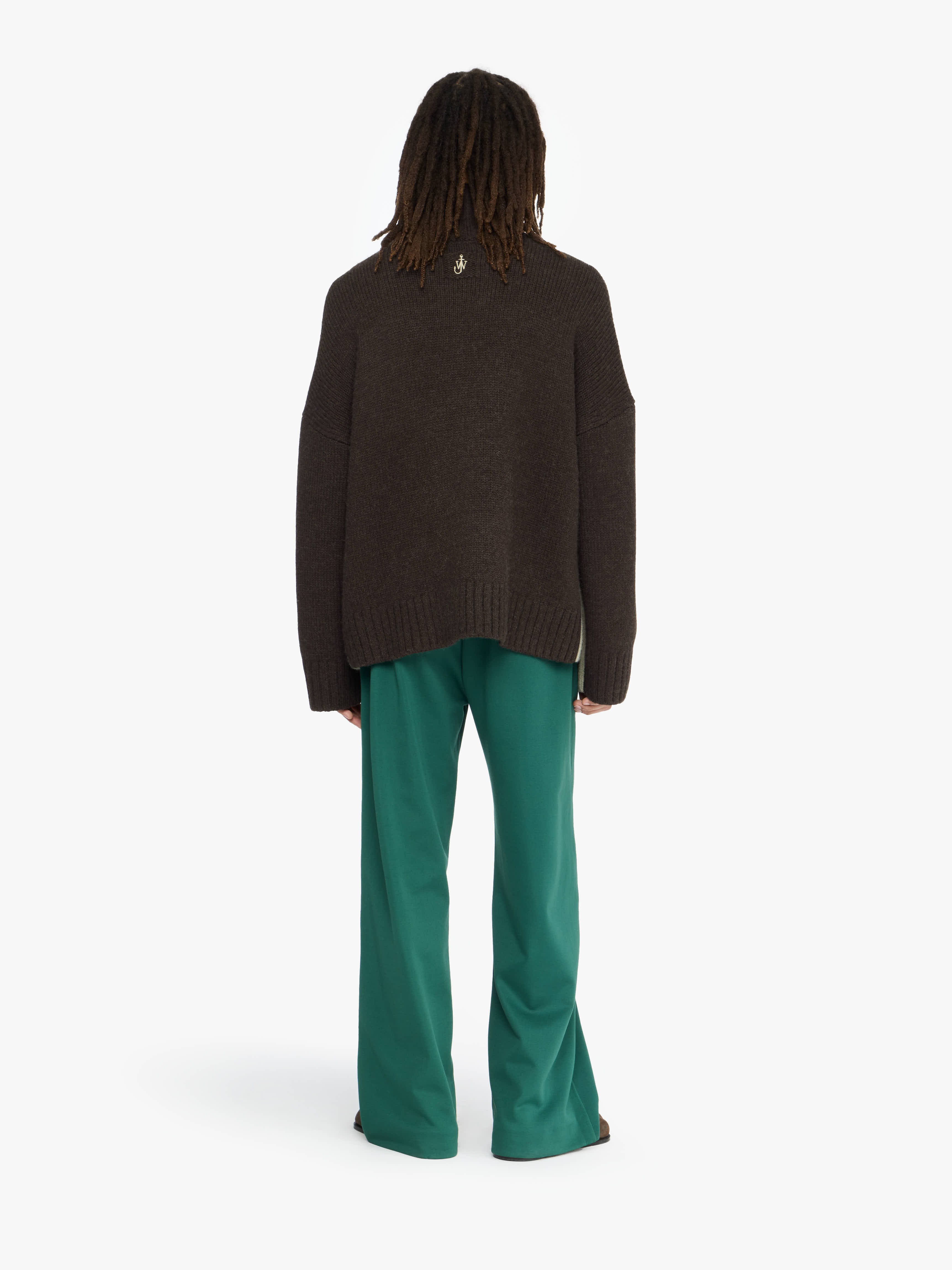 TWO TONE PATCH POCKET JUMPER - 3