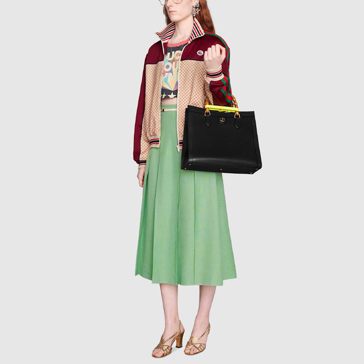 (WMNS) Gucci Interlocking Print Jersey Jacket 'Beige Bordeaux' 655196-XJDFP-9115 - 4