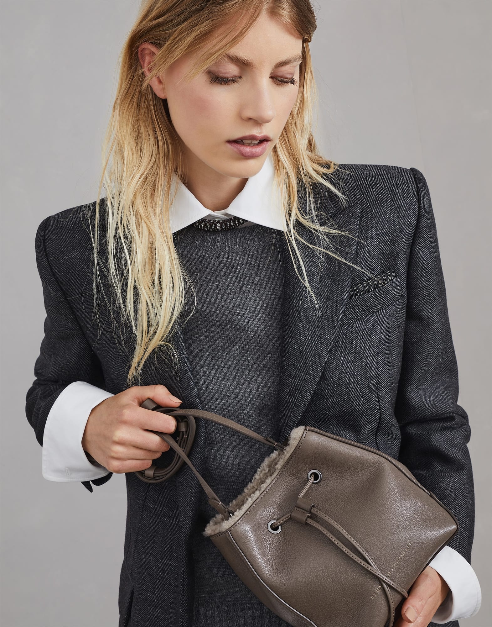 BC Duo small bucket bag in classic leather with monili - 4