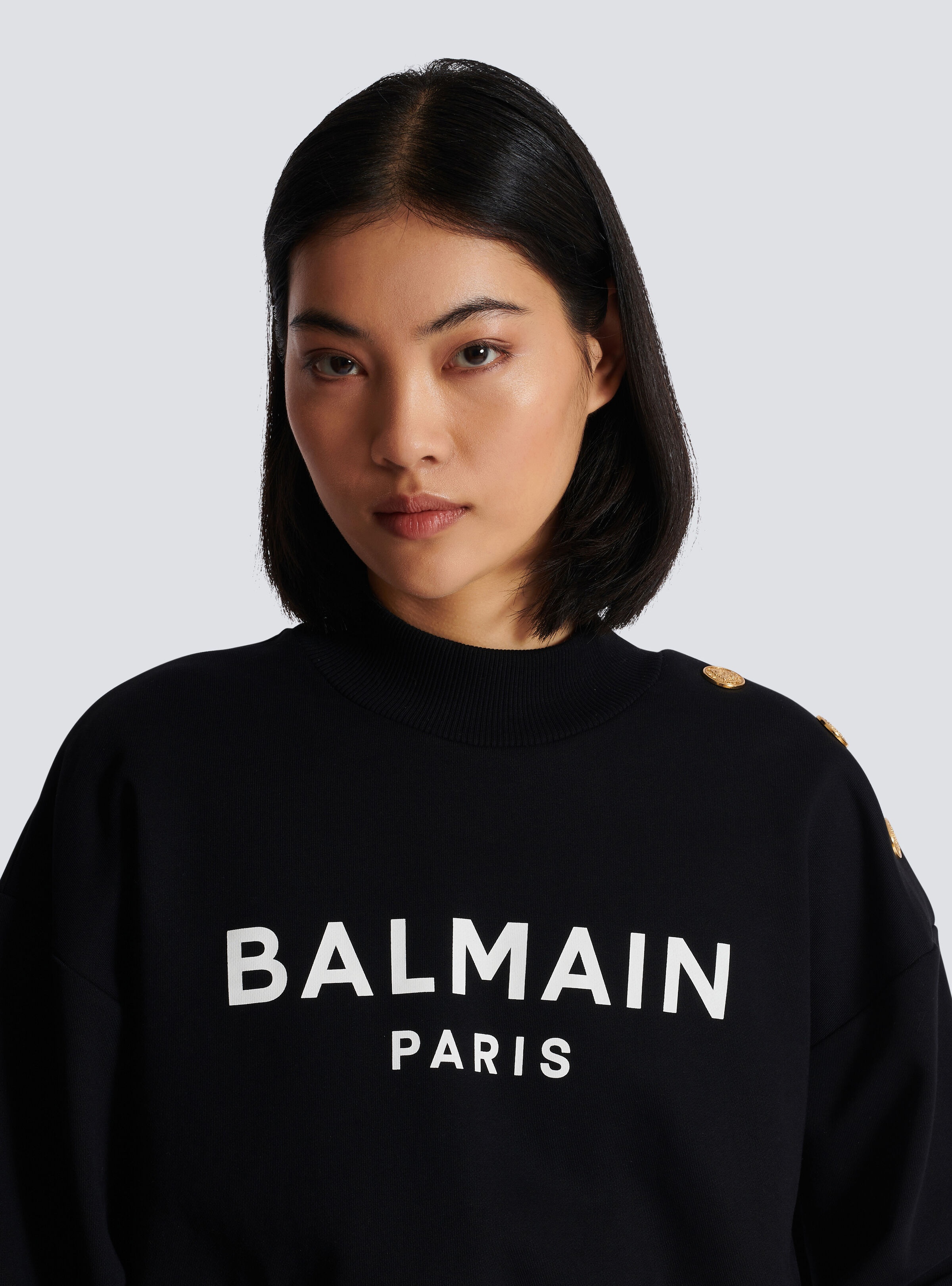 Cropped sweatshirt with Balmain Paris print - 7