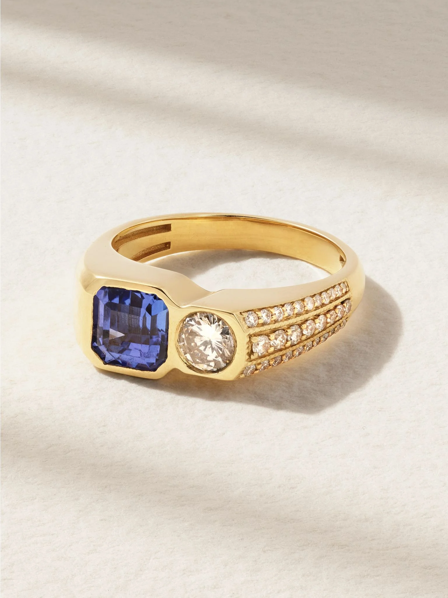 18-karat gold, tanzanite and diamond ring Gold - 1