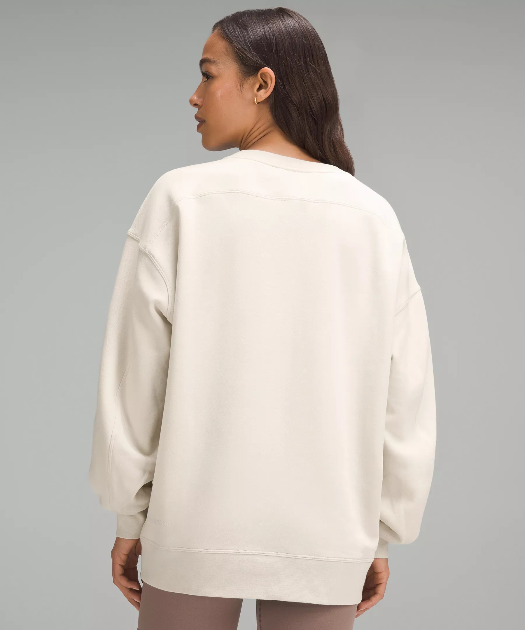 Perfectly Oversized Crew *Graphic - 3
