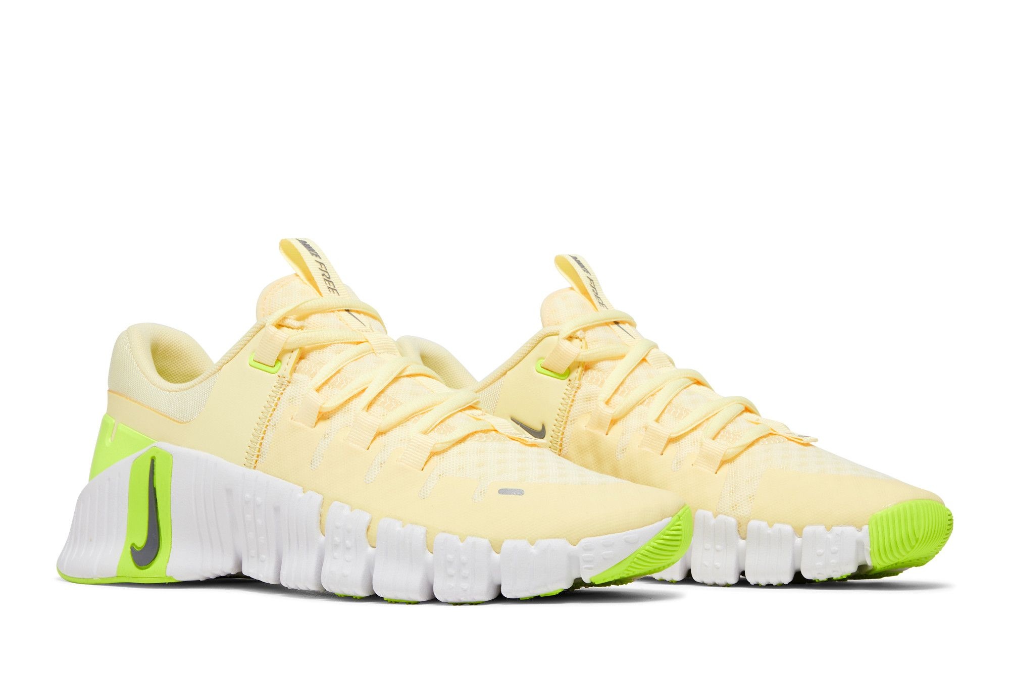 Wmns Free Metcon 5 'Citron Tint Volt' - 8