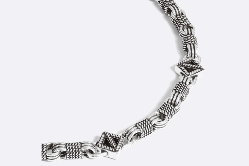Dior CD Diamond Buffalo Necklace outlook