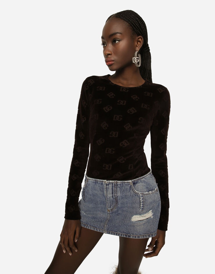 Denim mini skirt with rips - 4