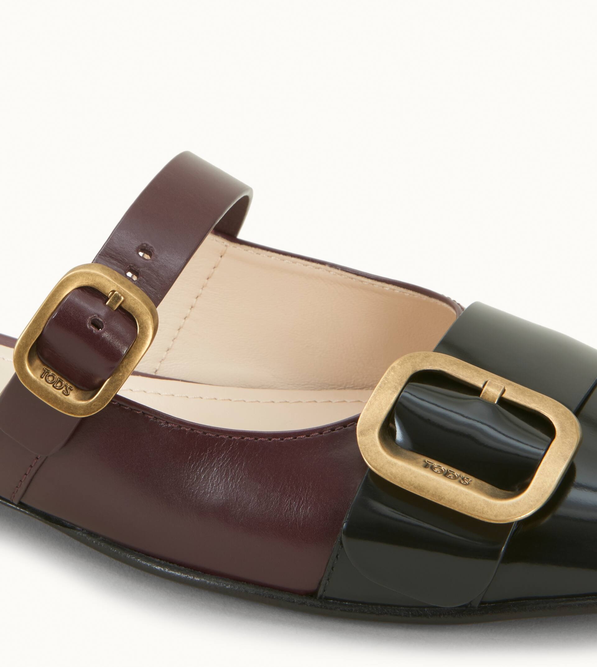 SANDALS IN LEATHER - BLACK, BURGUNDY - 7