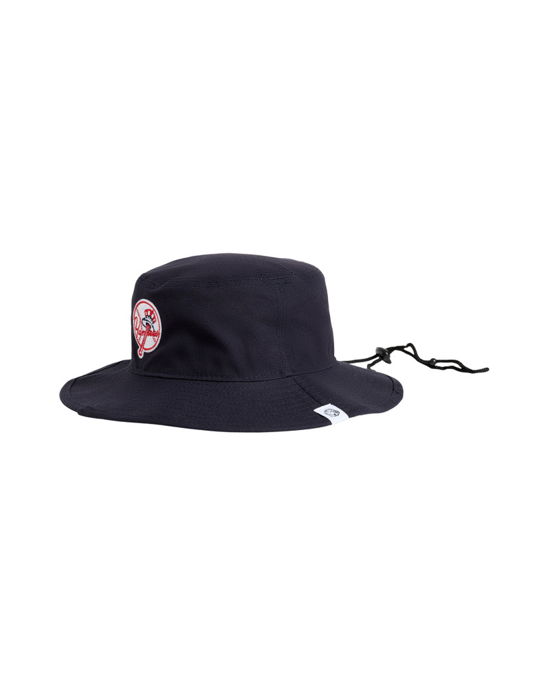 NEW ERA NY YANKEES BUCKET HAT 3