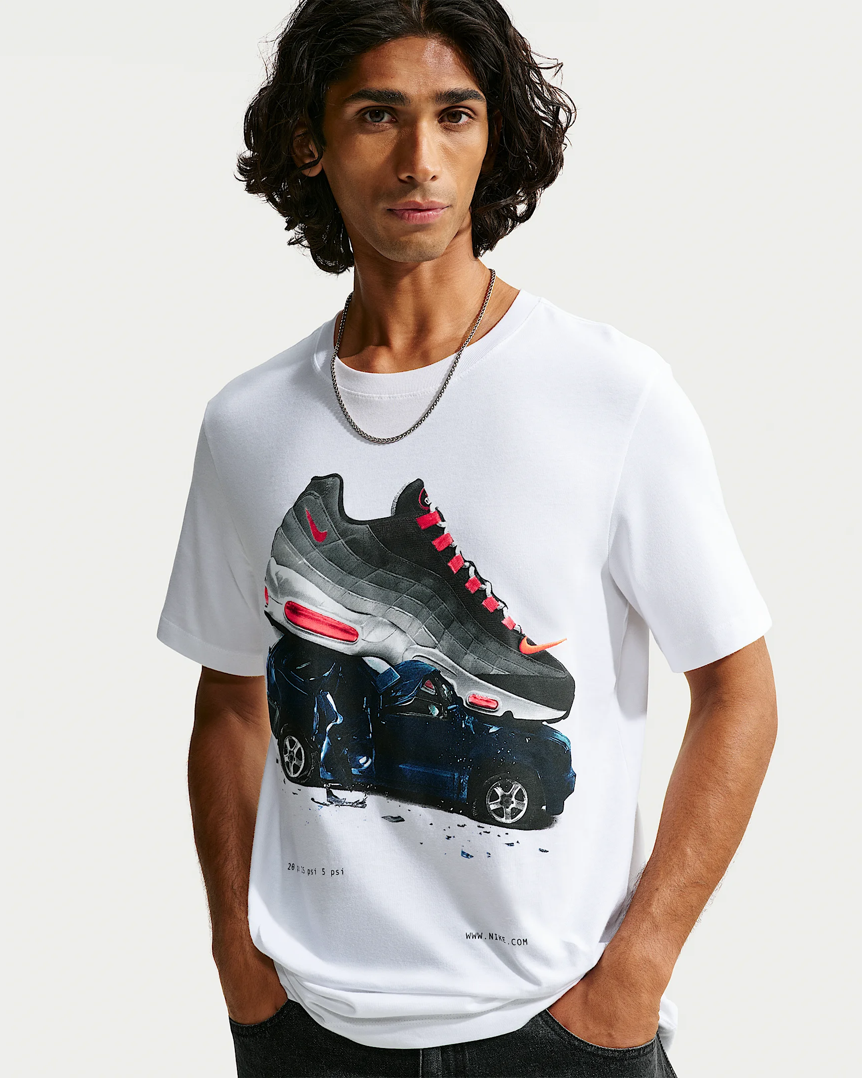 Nike Sportswear Men's T-Shirt - 1