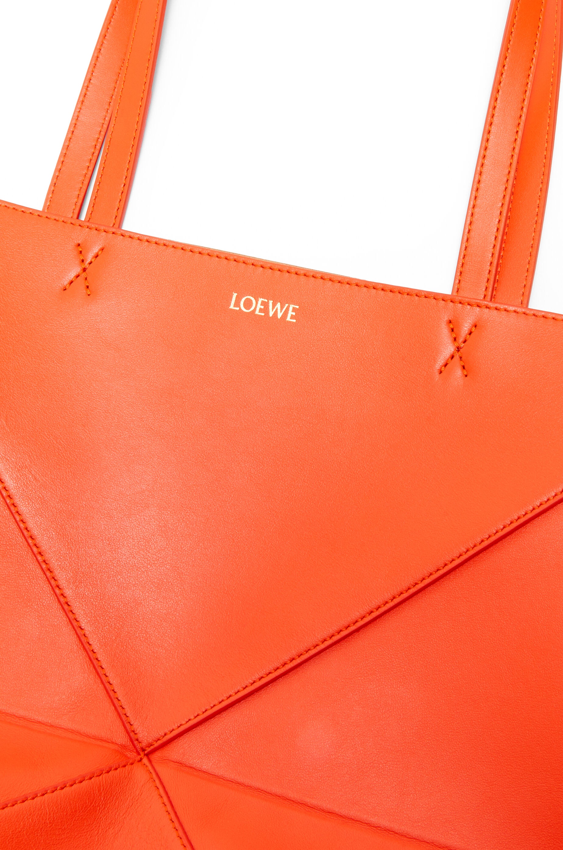 Puzzle Fold Tote in shiny calfskin - 9