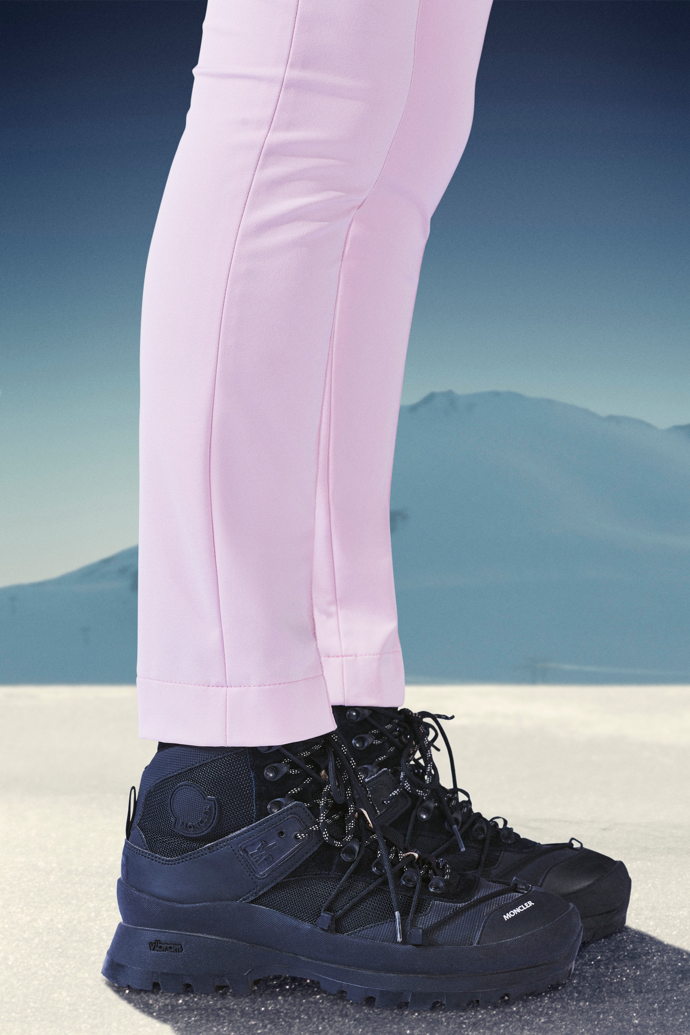 Nylon Twill Pants - 8