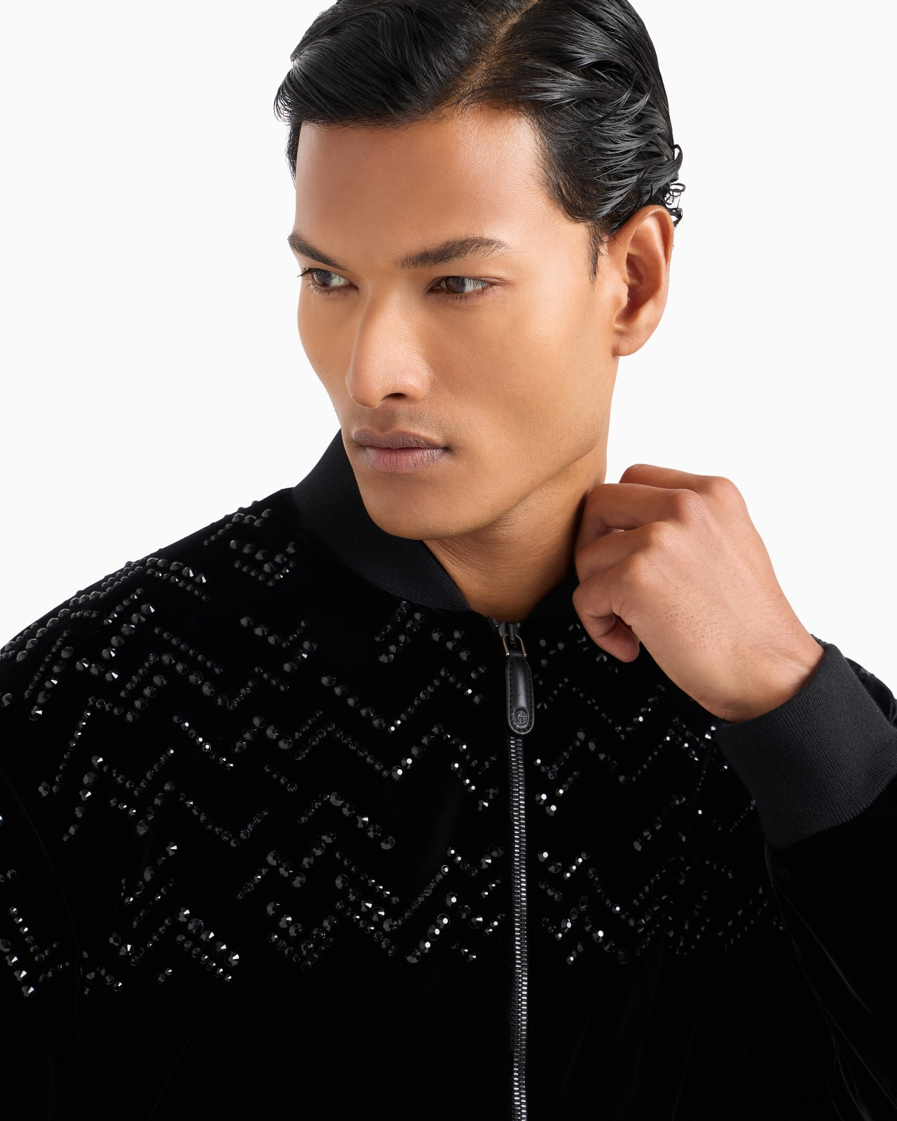 Giorgio’s velvet bomber jacket with applied rhinestones - 5