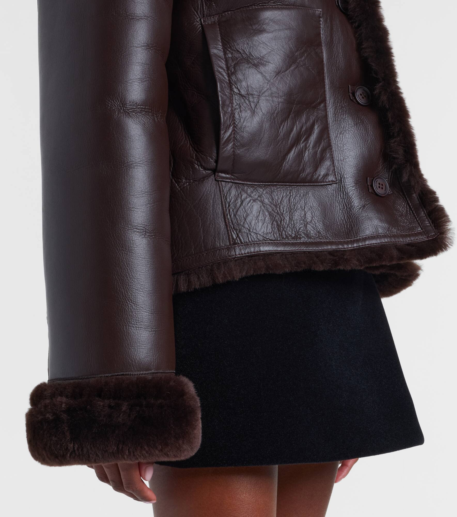 Reversible shearling and leather jacket - 5
