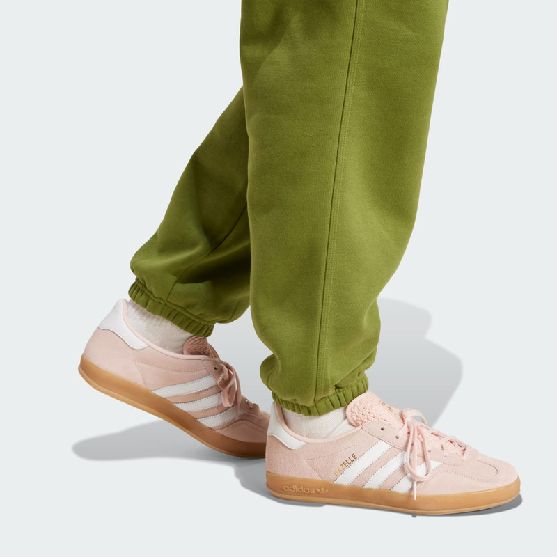 Essentials Fleece Loose Joggers 6