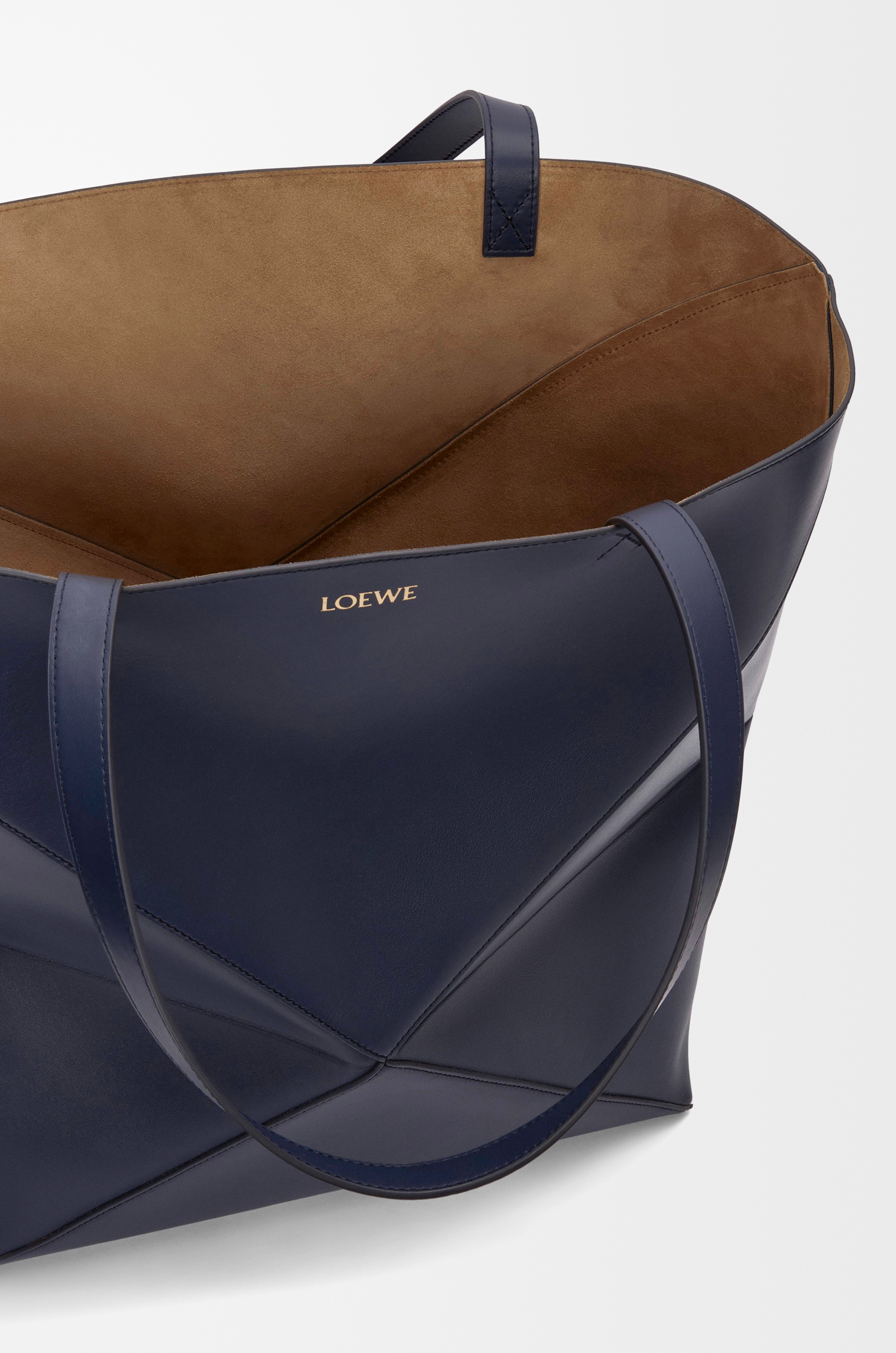 XL Puzzle Fold Tote in shiny calfskin - 7