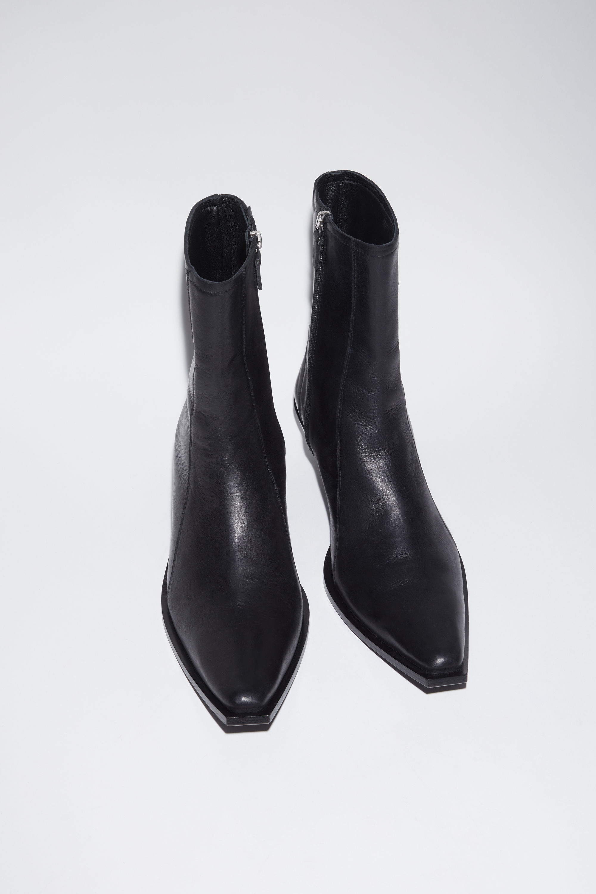 Leather ankle boots - Black - 3