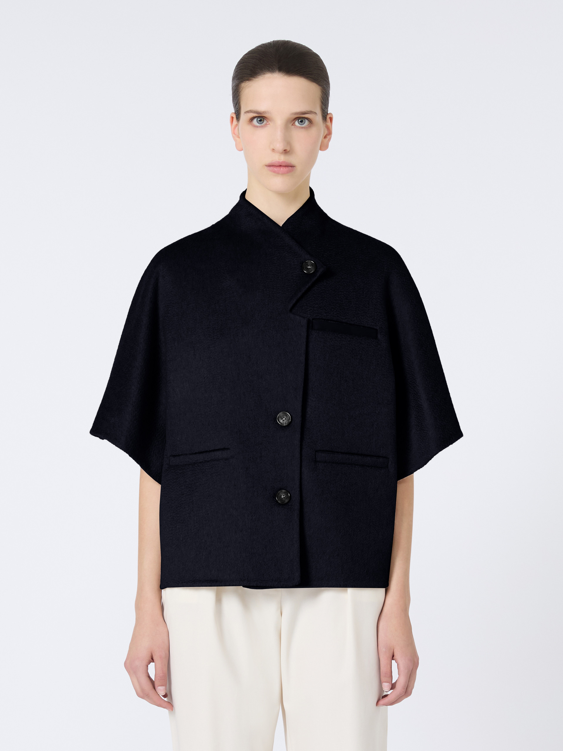 ANDALO Long cropped cape in cashmere drap - 3