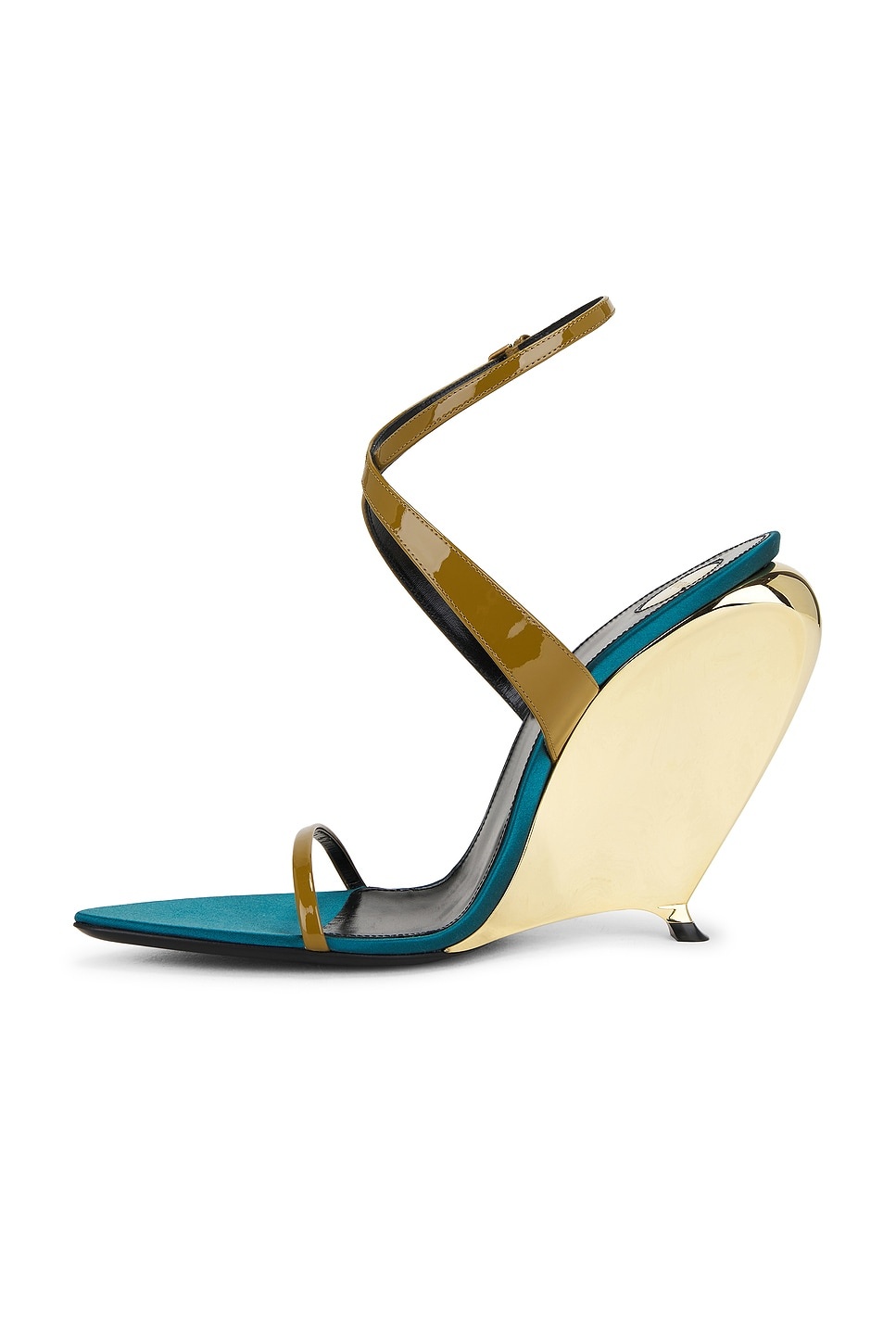 Gippy Wedge Sandal - 5