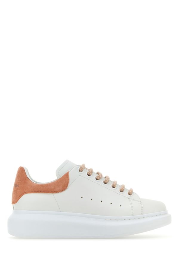 White leather sneakers with pink suede heel - 1