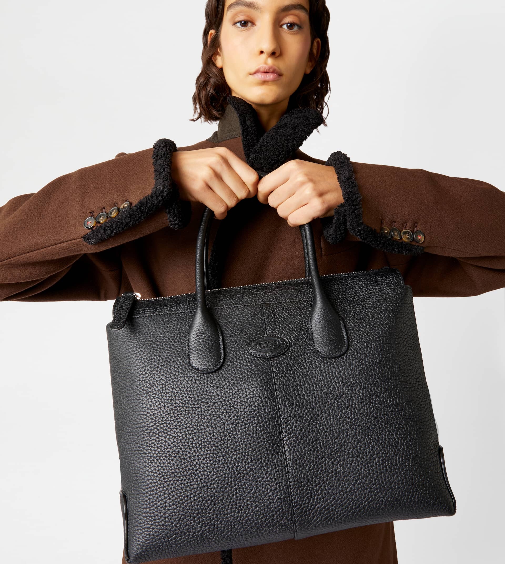 TOD'S DI BAG IN LEATHER MEDIUM - BLACK - 6