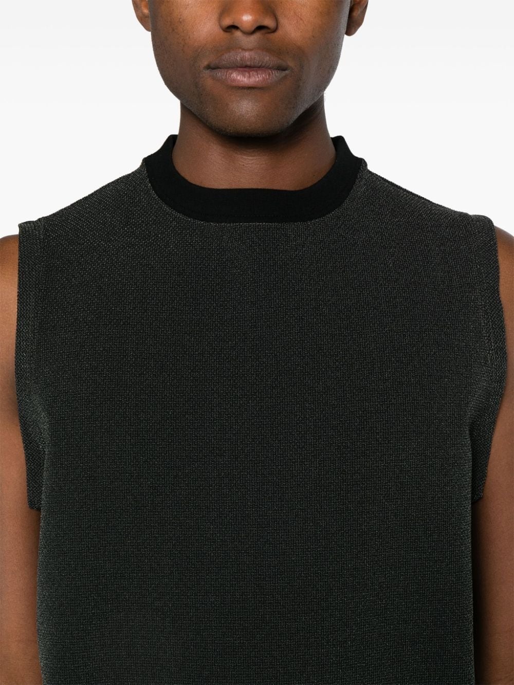 IBQ textured vest - 5