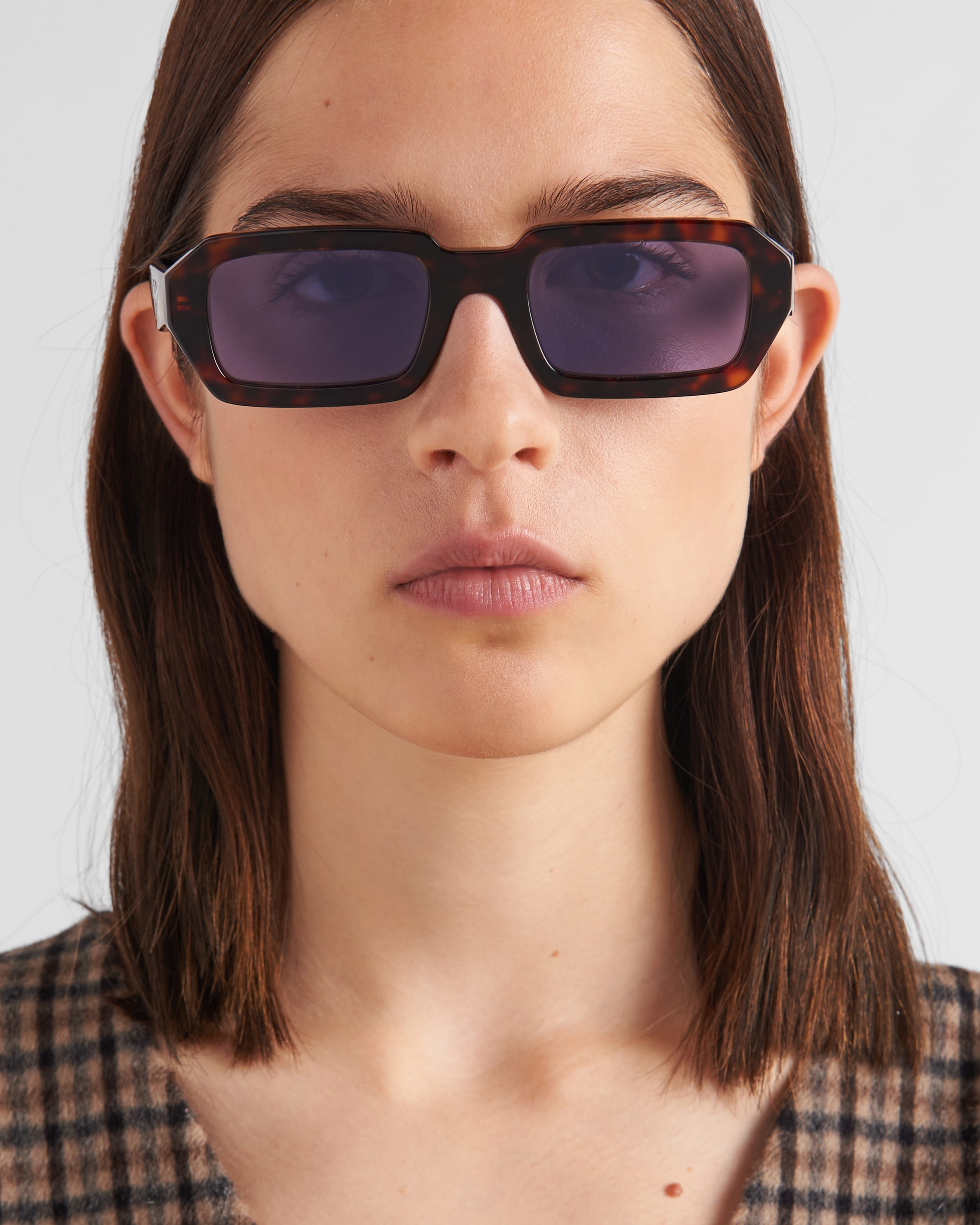 Sunglasses with Prada logo - 2