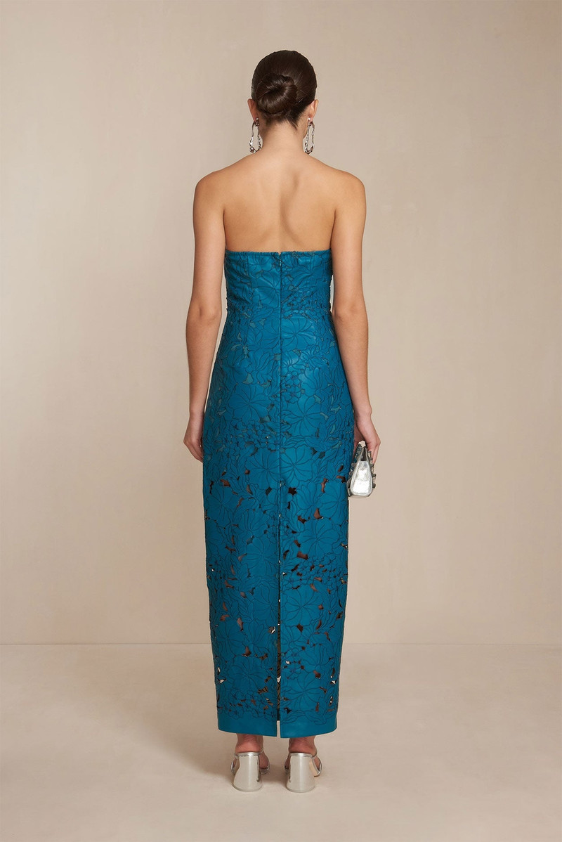 라일레 GOWN 4