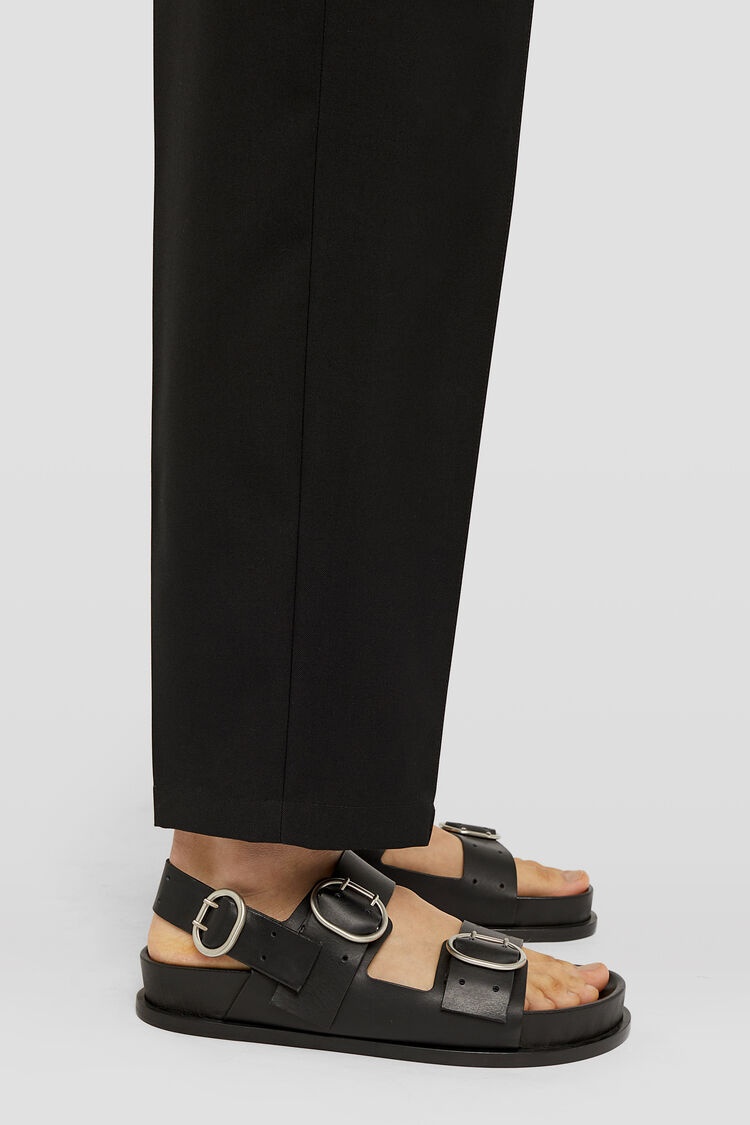 Flat Sandals - 7