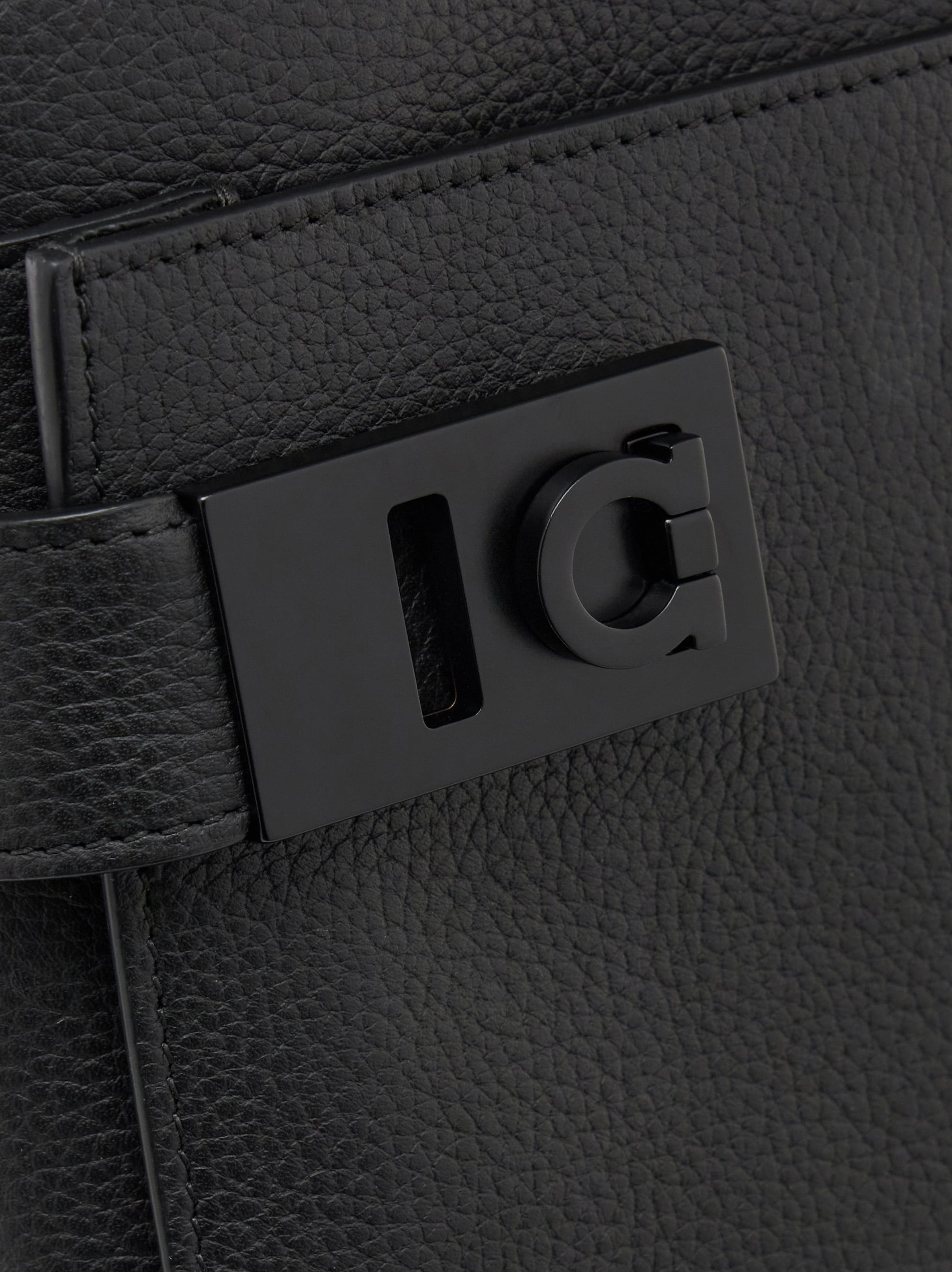 Shoulder bag - 7